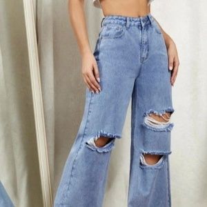 SHEIN Zipper Fly Ripped Detail Wide Leg Jeans